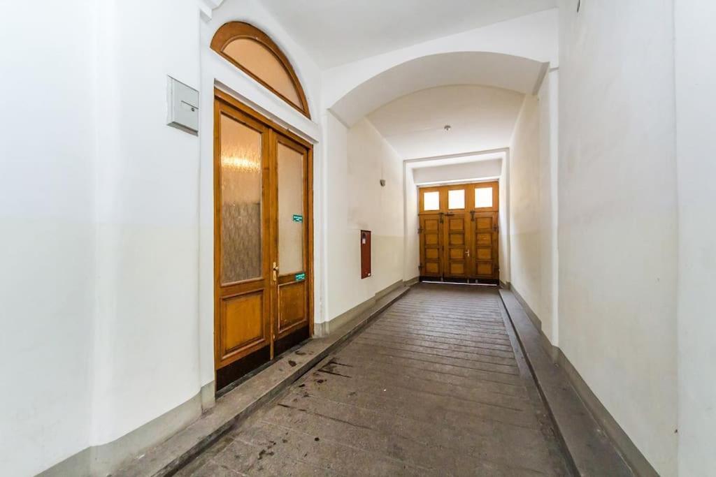 B.O.B. Klimentska Apartamento Praga Exterior foto